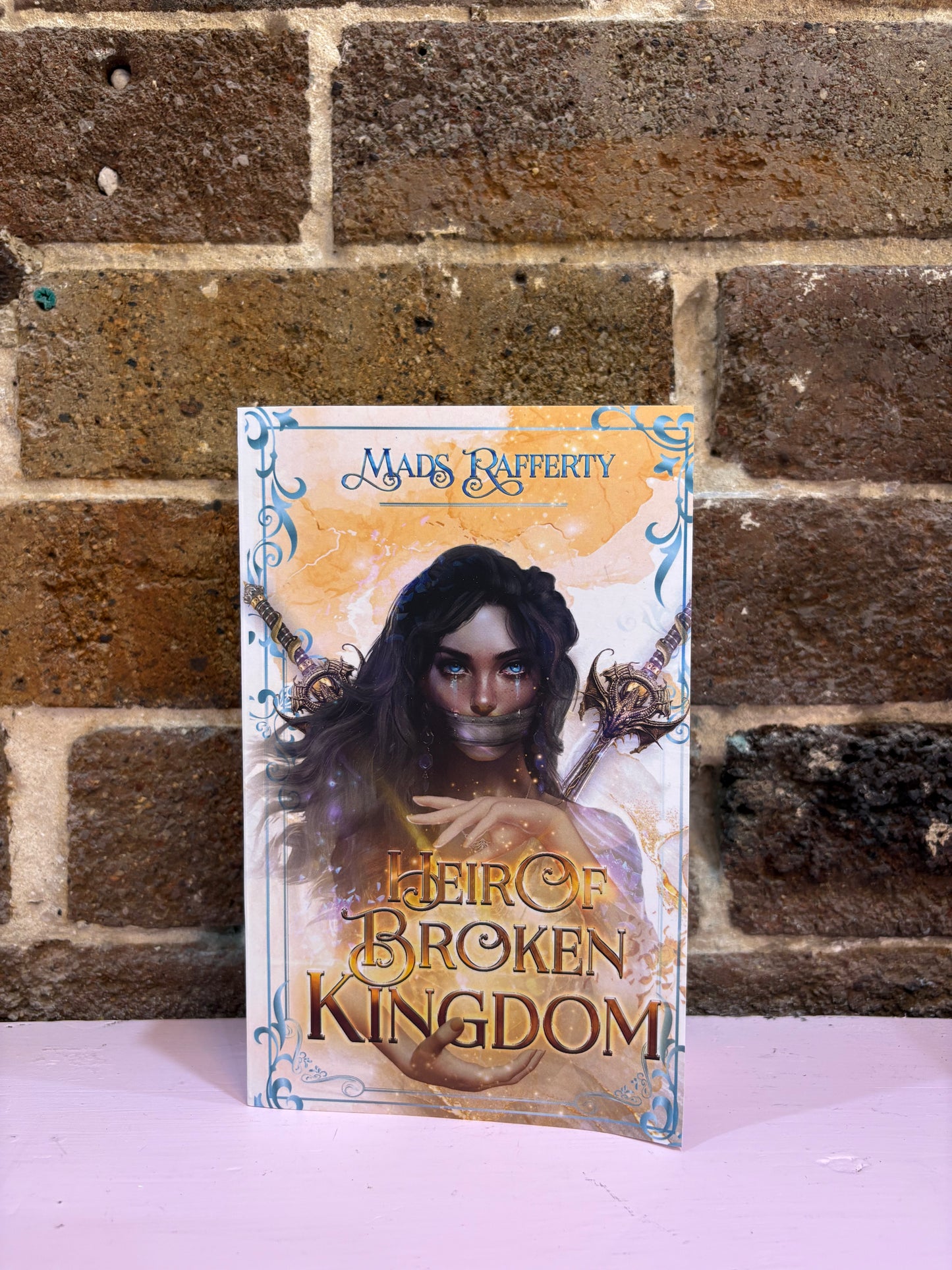 Heir of Broken Kingdom
