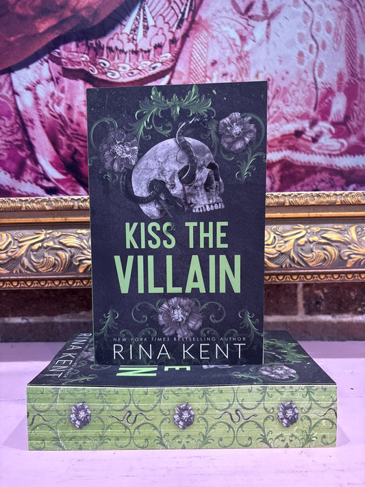 Kiss the Villain (Special Edition)